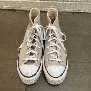 Converse Platform High Top Sneakers 8.5